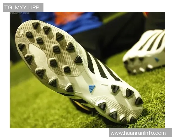 小球星足球鞋综合评测及性能分析